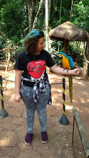 imagem eu com uma arara